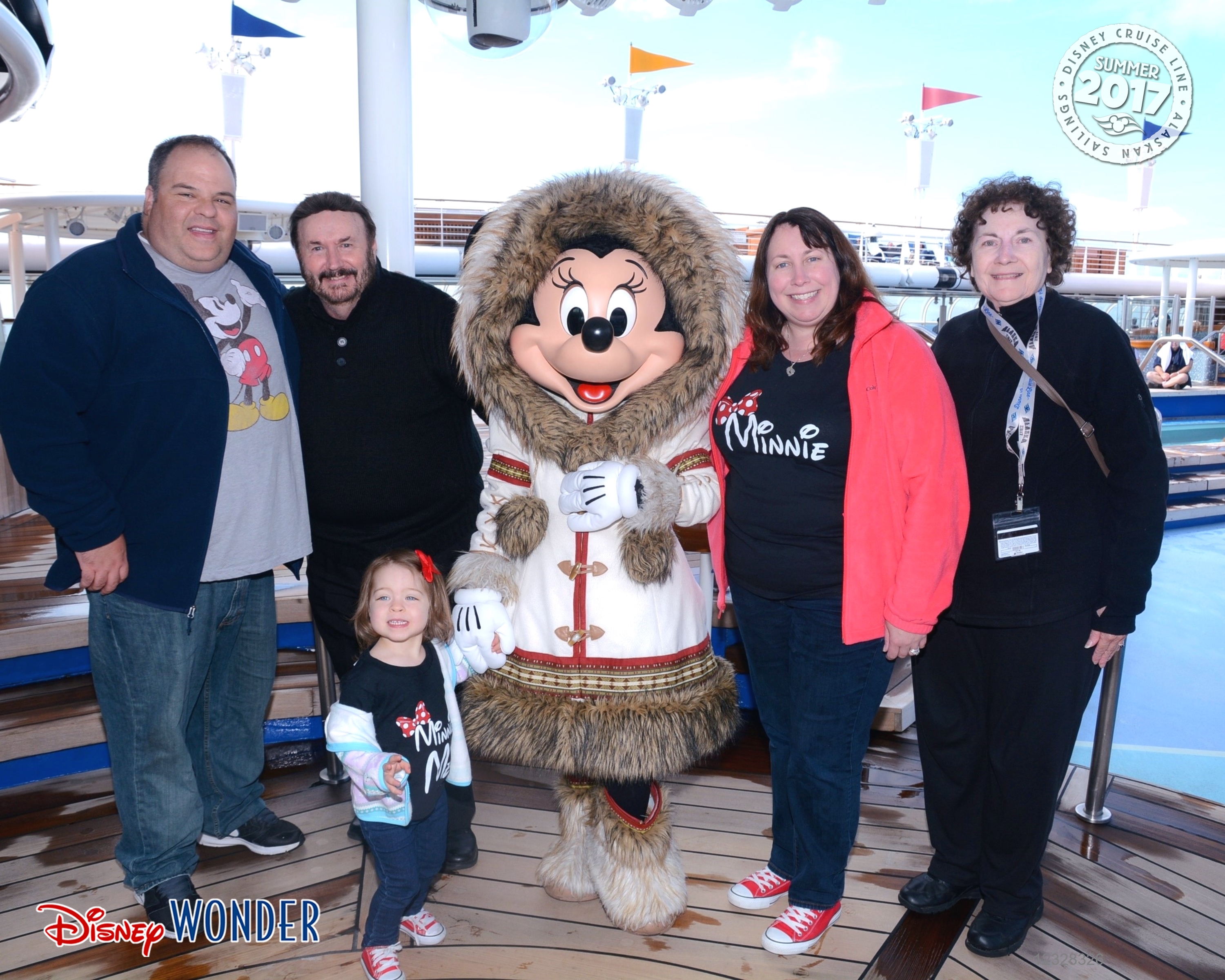 1572-12328326-Classic CL Minnie Alaska 9 MS-27034_GPR.jpg